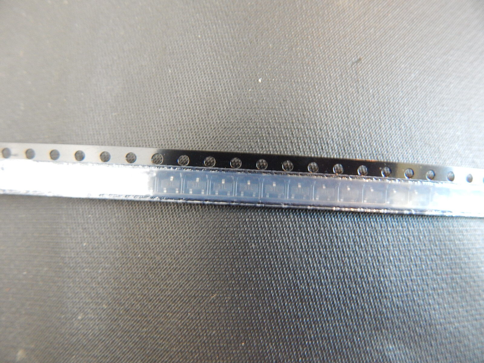 SEMTECH SC431LCSK-1TR IC VREF SHUNT ADJ 1% SOT23-3 - LOT OF 25 IC'S - FAST SHIP