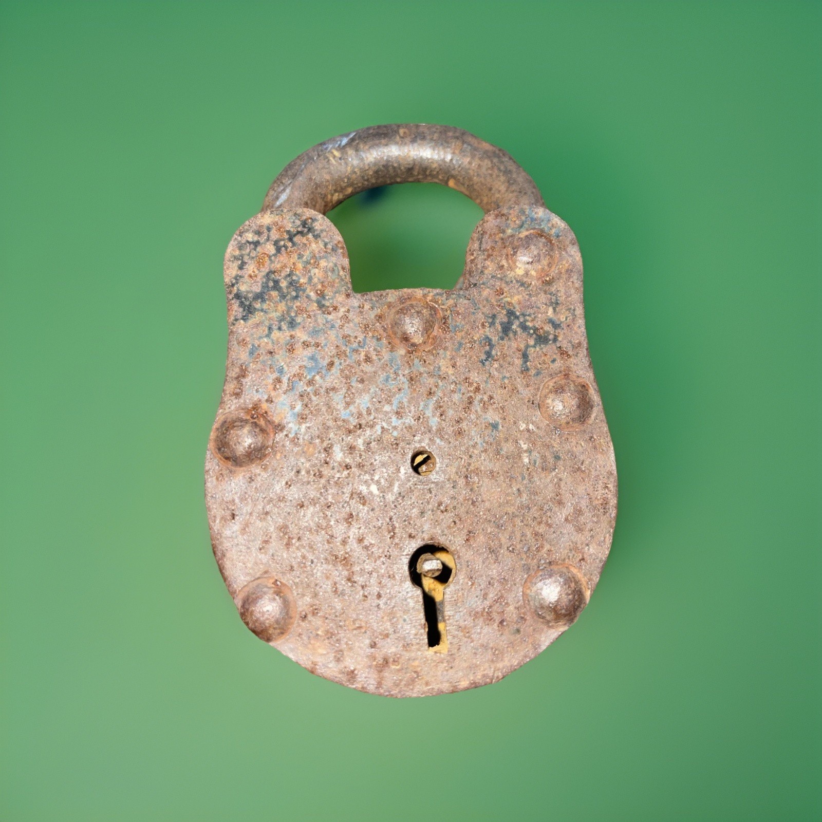 Antique Rusty Padlock / Old Jailhouse Lock (No Key)