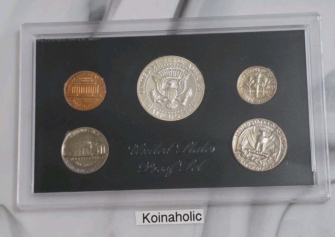 1969 Proof Set U.S. Mint OGP 40% Kennedy Half, Pulled From Storage, Fast Ship 🚢