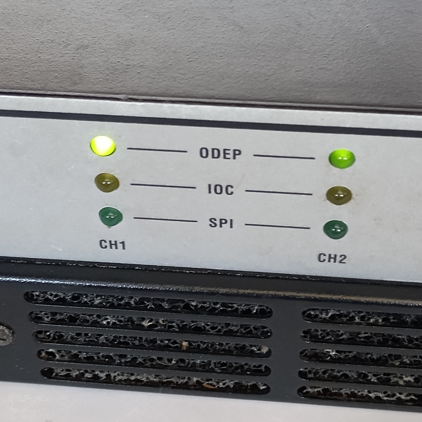Crown Com-Tech 210 2-Channel Power Amplifier w/PIP2 Card