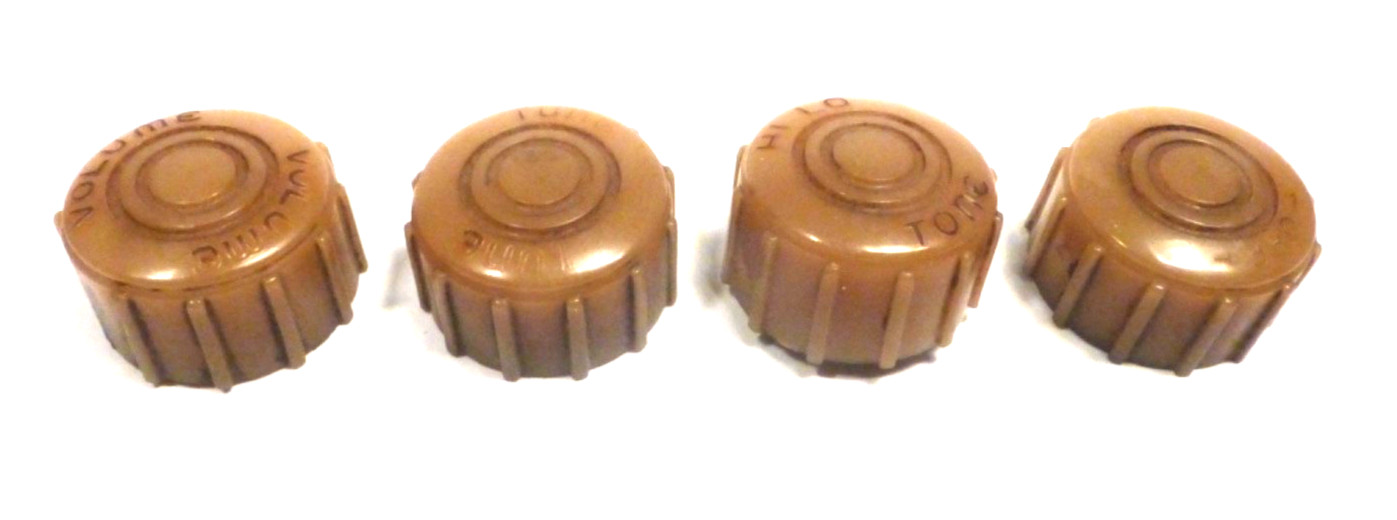 vintage SILVERTONE 7054 TABLETOP RADIO : SET 4 BAKELITE "LETTERED" KNOBS