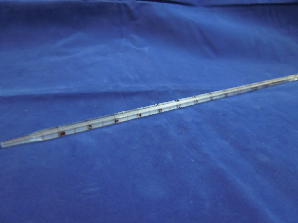 FISHER GLASS PIPETTE Serological pipet 2/10in 1/100ml number 13-671-102c