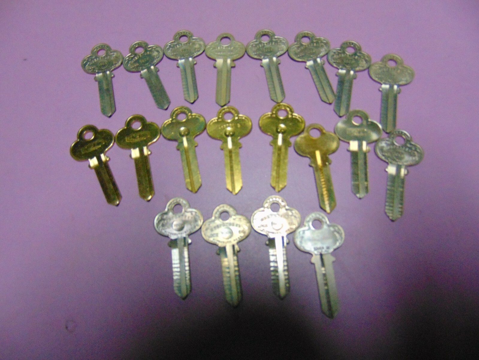 20  KEYS  CORBIN   1000   5  PIN KEYS BLANKS UNCUT       LOCKSMITH
