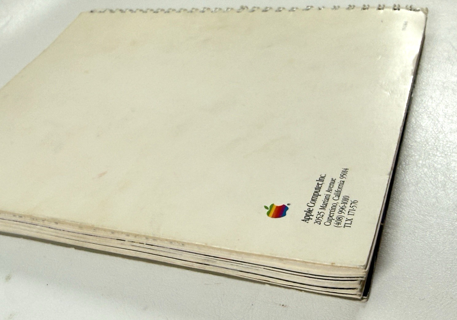 Macintosh Plus Owners Guide Manuals for Apple Computer Vintage