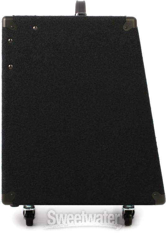 Roland KC-600 - 200W 15" Keyboard Amp