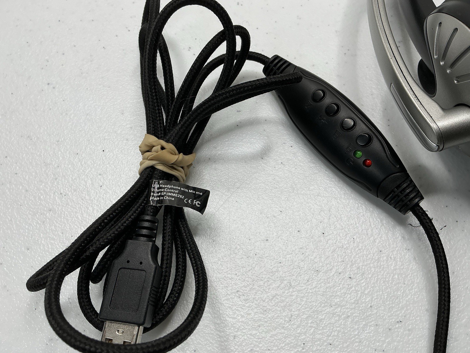 iMicro SP-IMME282 Wired USB Headphone w/ Microphone & Volume Control (Black)