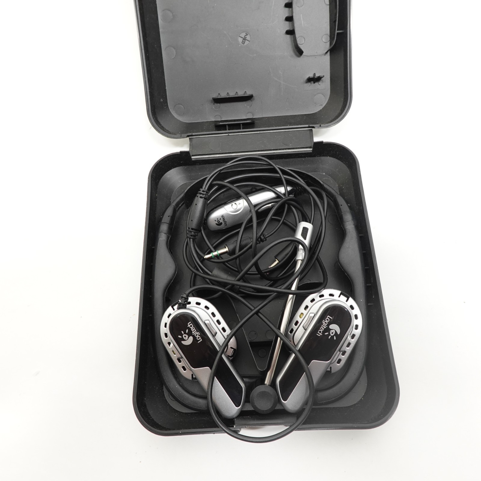 Logitech Premium Notebook Folding Headset Behind-Neck 3.5mm Wired with Case