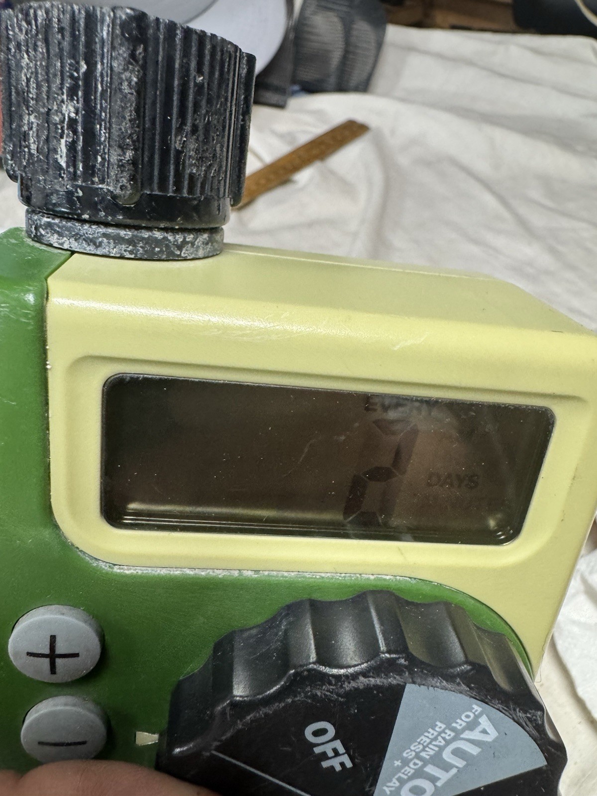 Green Thumb Digital Lawn/Garden Automatic Timer & Frequency Waterer Model 27936