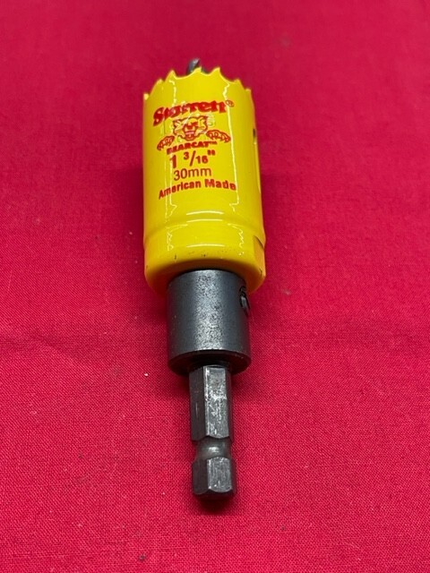Starrett A1 Arbor w/ Pilot Drill 11/32'' hex shank Hole Saw Arbor & Hole Saw DIS
