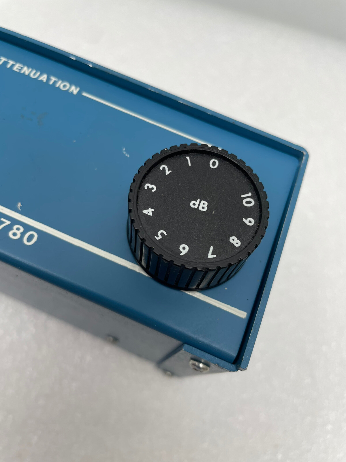 TRILITHIC ATTENUATOR ADJUSTABLE ATTENUATION CONTROL BOX BMA-780 0-10dB