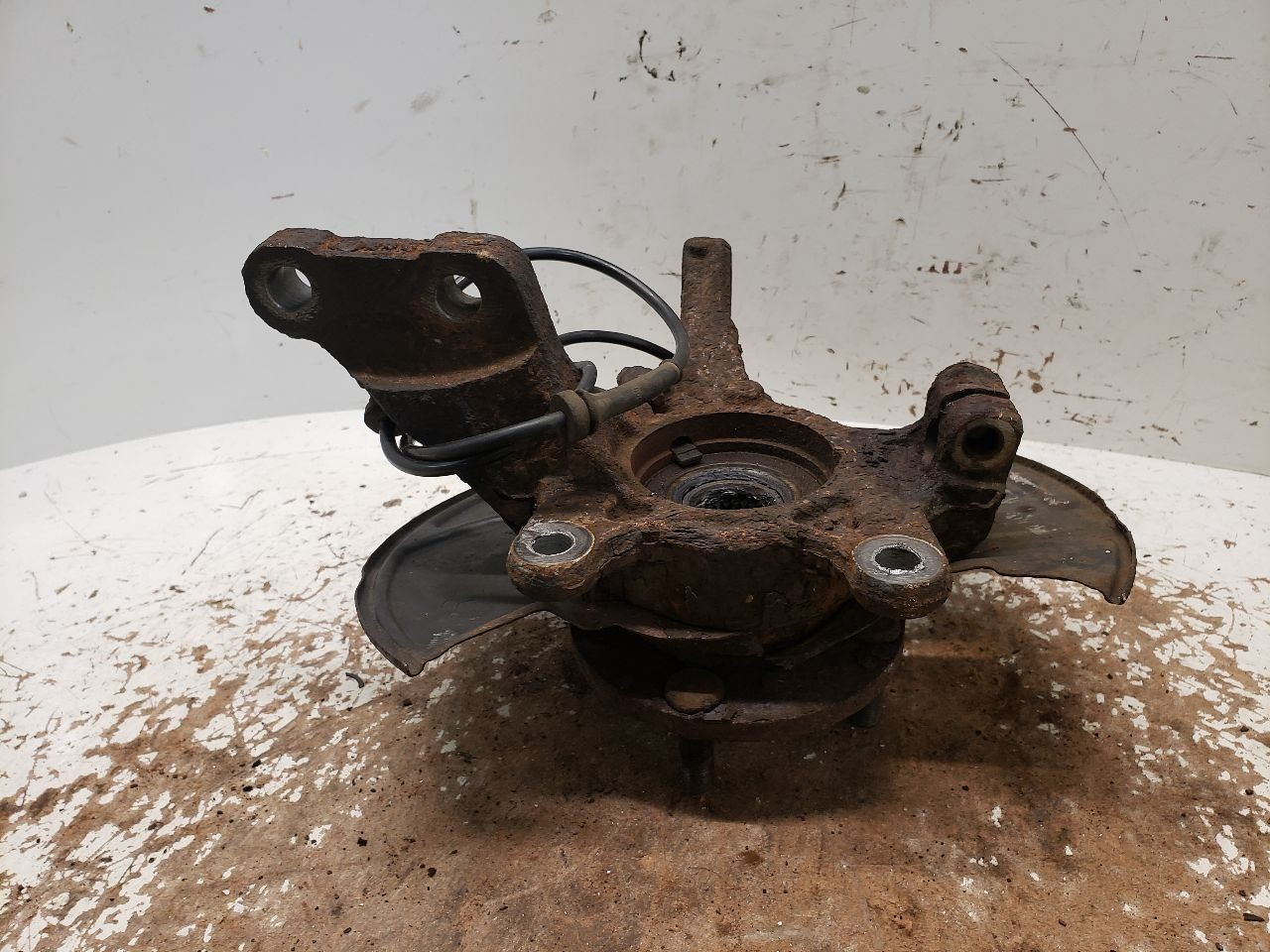 Passenger Right RH Front Spindle/ Knuckle Fits 2012-2019 VERSA Tested OEM