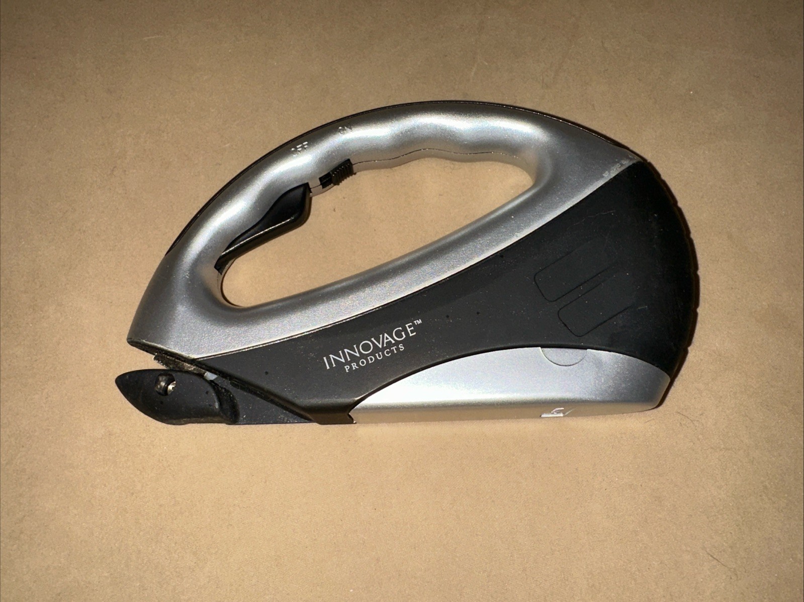 Innovage Cordless Powered Scissors Black/Silver Cuts Fabric Paper Vinyl Tested