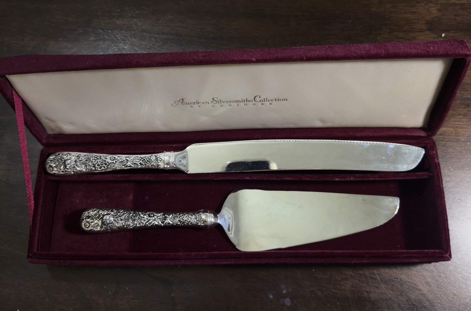 American Silversmiths Collection by Godinger Serving Set