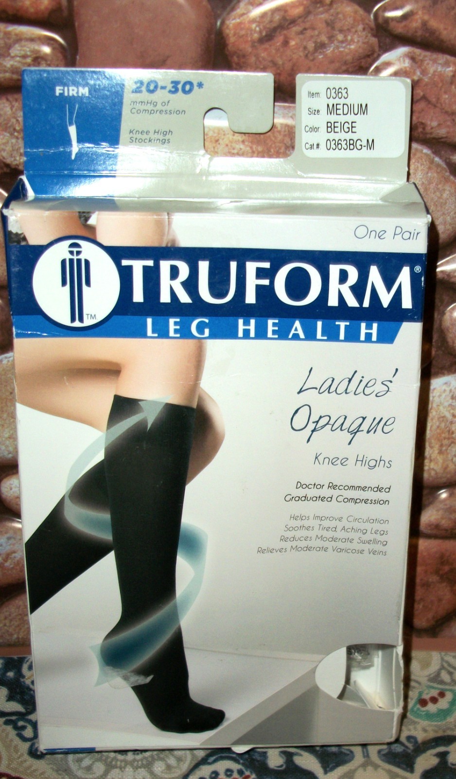 TRUFORM Ladies' Opaque Knee High Stockings Firm (Beige) sz Medium *New in Box*