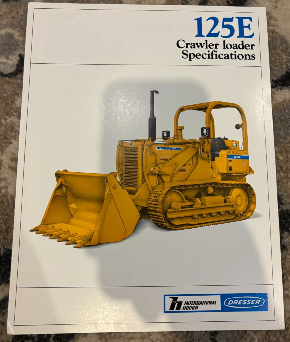 International Hough Dresser 125E Crawler Loader Brochure AMIL25