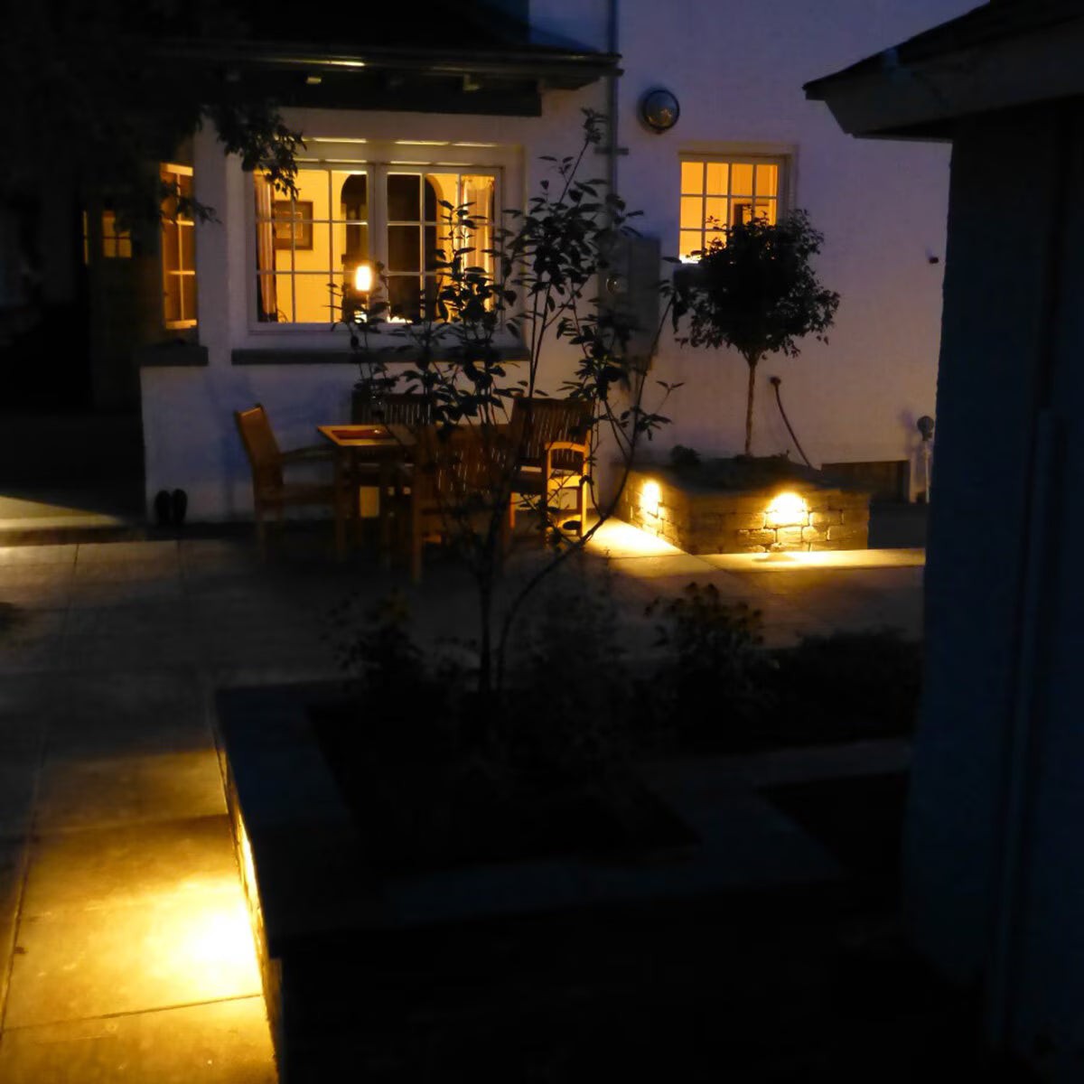 Integral Il600 Step Light Bronze Utrawarm White LED
