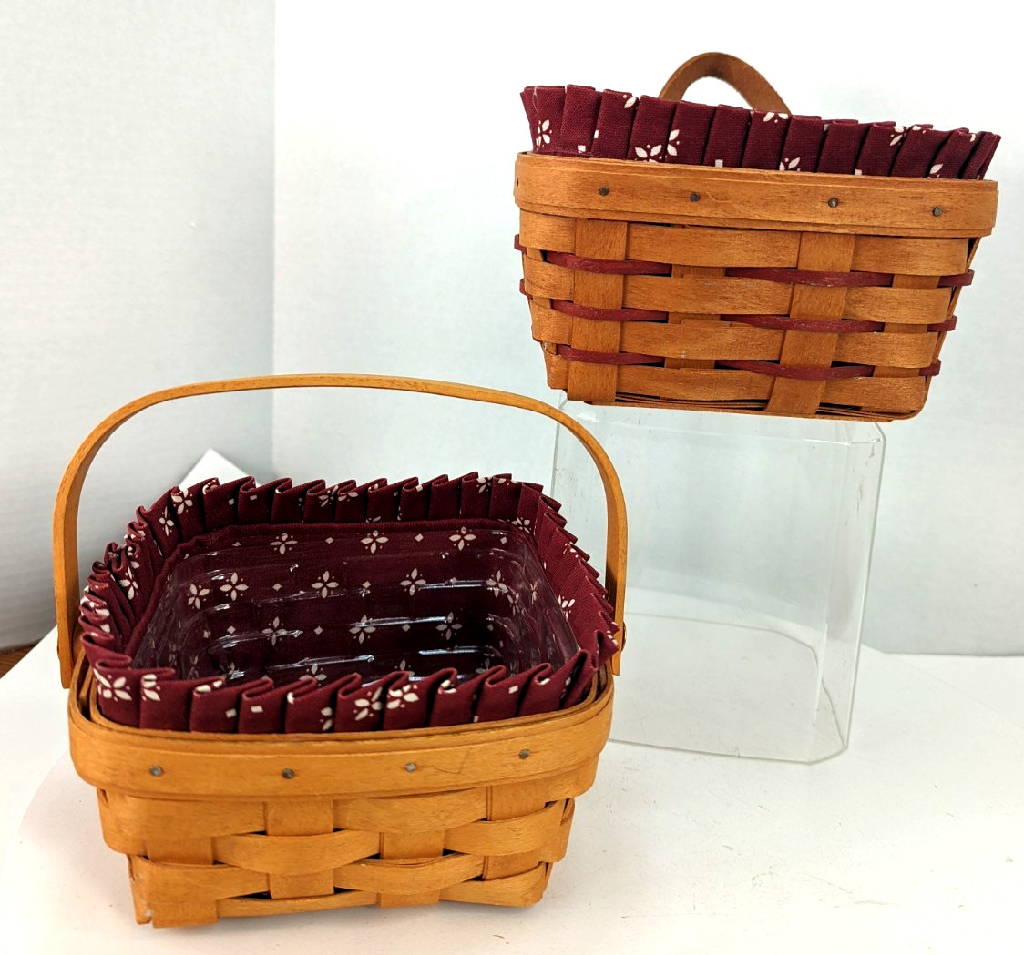 Longaberger Set 2 2000 Sm Berry Combo/1994 Sm  Key Hanging w/Fabric Basket (Read