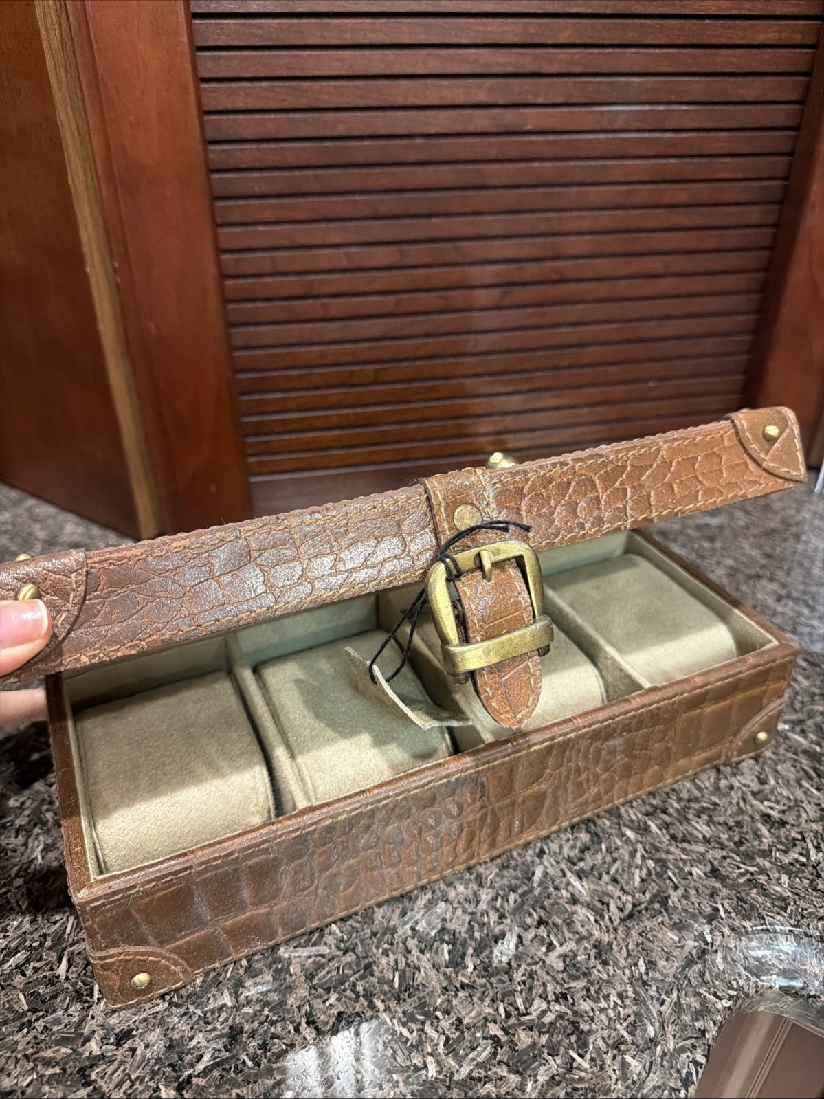 NEW Brown Exotic Leather Skin Buckle 4 Watch Compartment Case 10”x4”