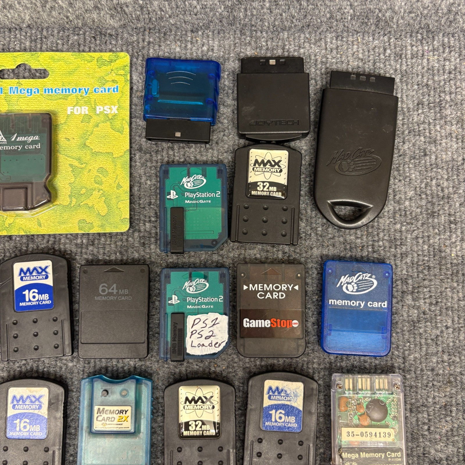 Huge Playstation 1 & 2 8MB Memory Cards Dongles PS1 & PS2 Lot Bundle UNTESTED