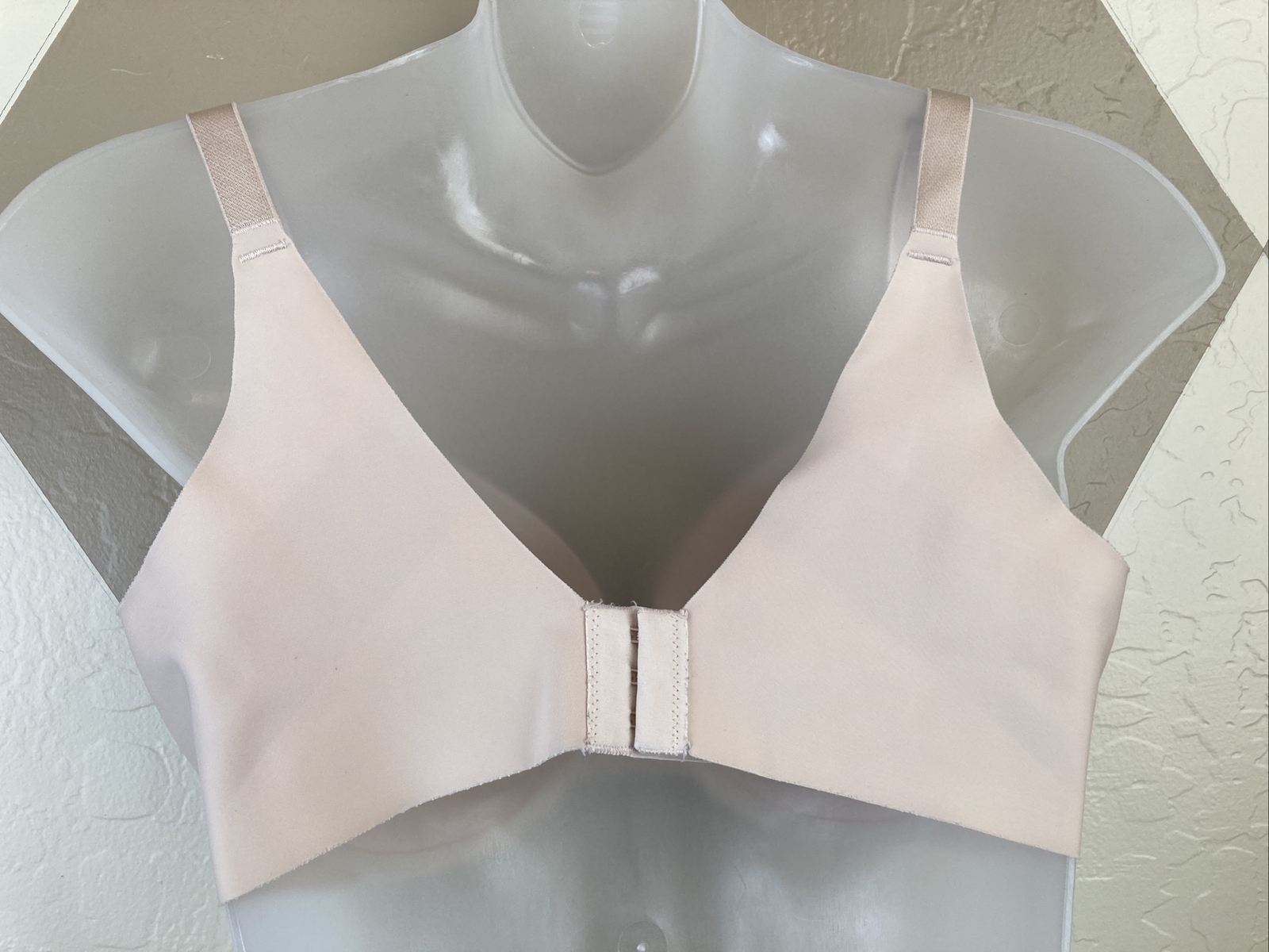 SOMA VANISHING 360 PERFECT COVERAGE UNDERWIRE BRA 36DD LIGHT NUDE