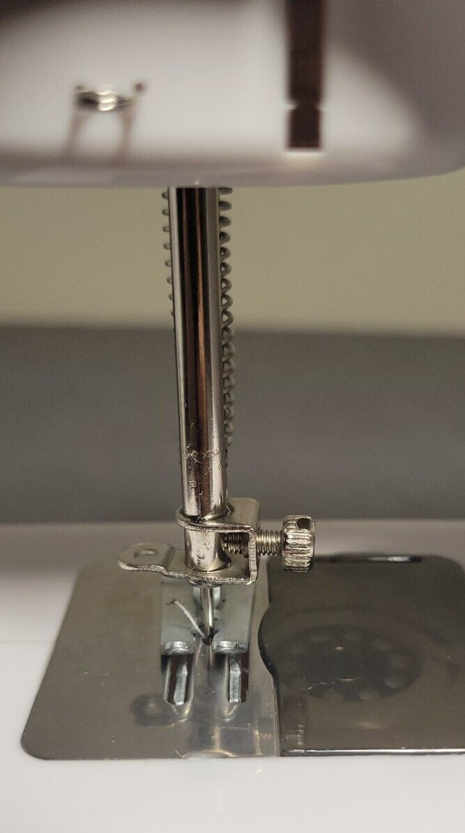 Mini Sewing Machine for Beginners, Two Speed Adjustment with Lights, Foot Pedals