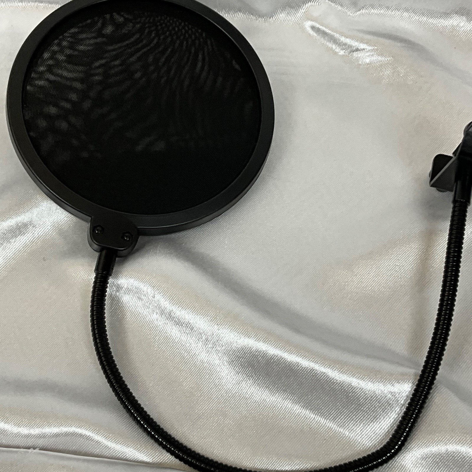 Studio Mic Pop Filter w/ Gooseneck Clamp | Noise Reduction Recording Shield