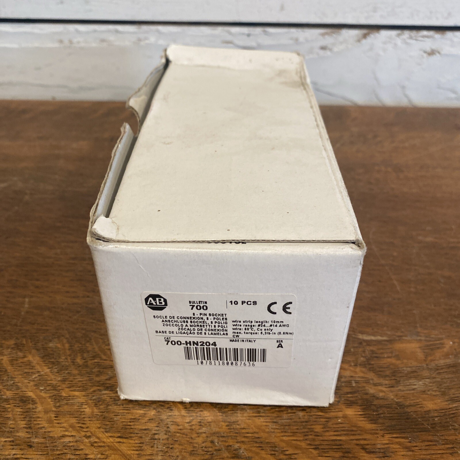 ALLEN BRADLEY 700-HN204 8-PIN RELAY SOCKET BOX OF 4 NEW OLD STOCK Ser A