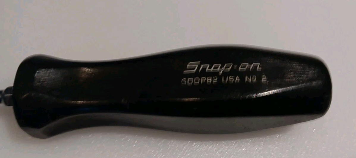 Snap-on Tools SDDP82, Black Handle Phillips Screwdriver # 2 tip, 12” Long