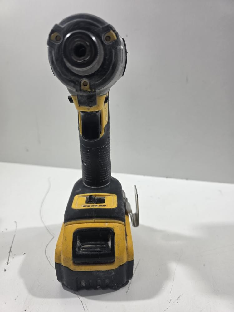 DEWALT DCF887 (P13020943)