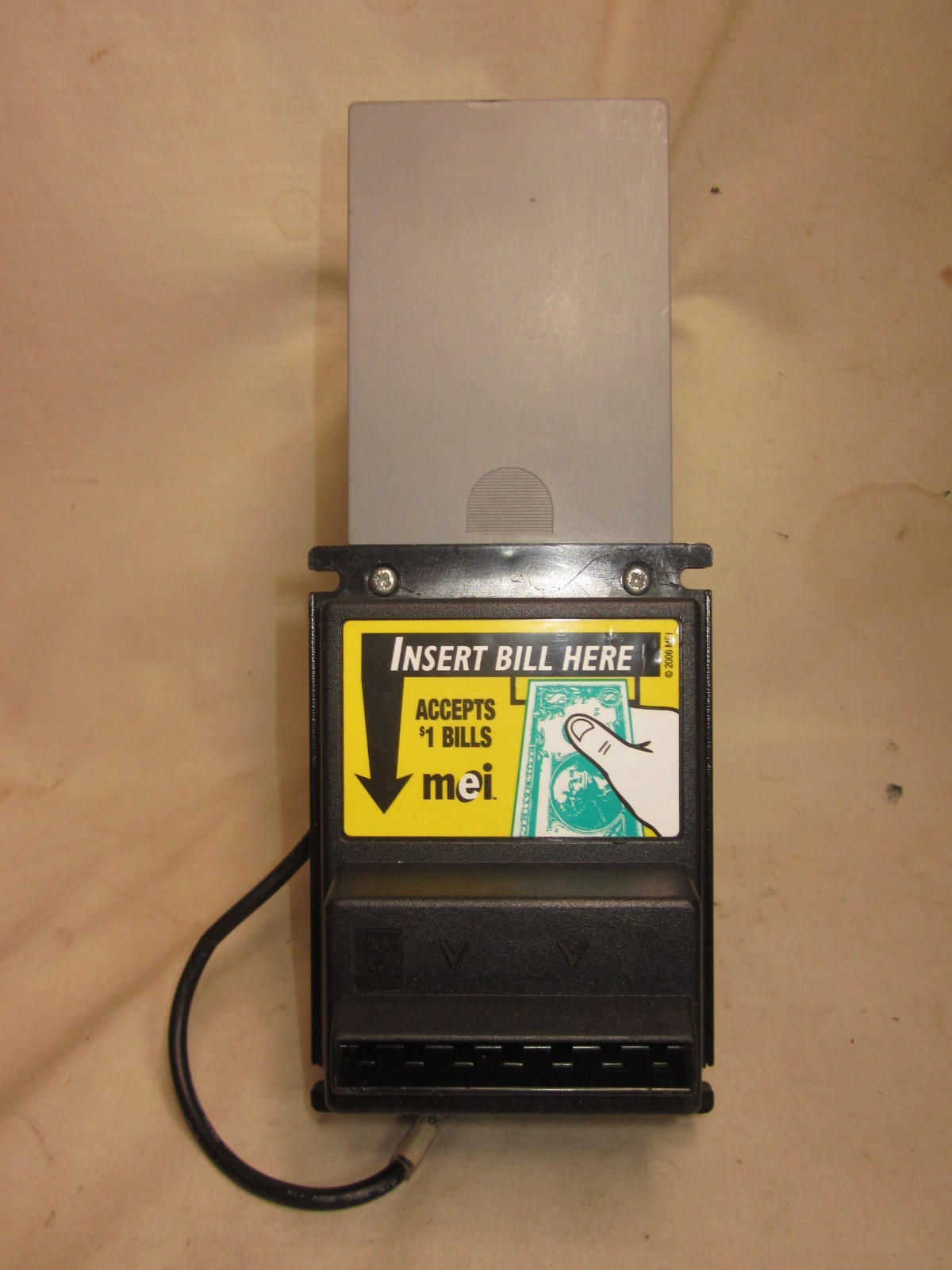 untested MEI VN 2501 U3 dollar bill acceptor electronic assembly