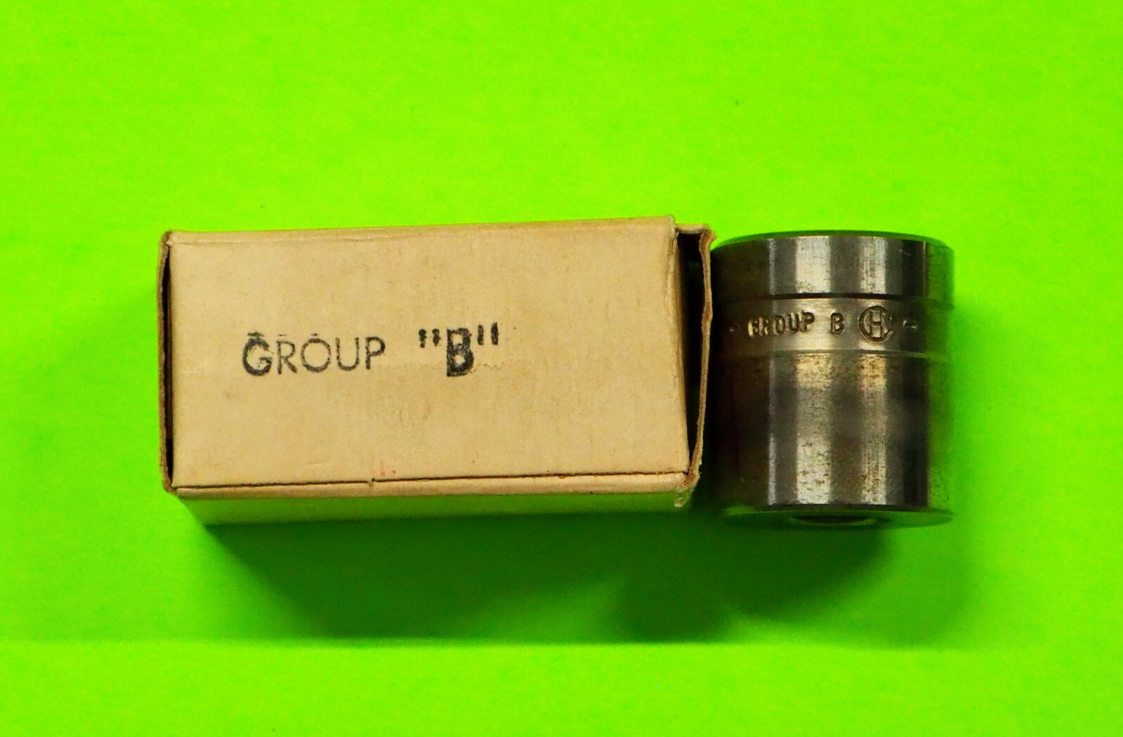 CH-4D (Group "B") Case Holder-(303-1)-NOS-in box