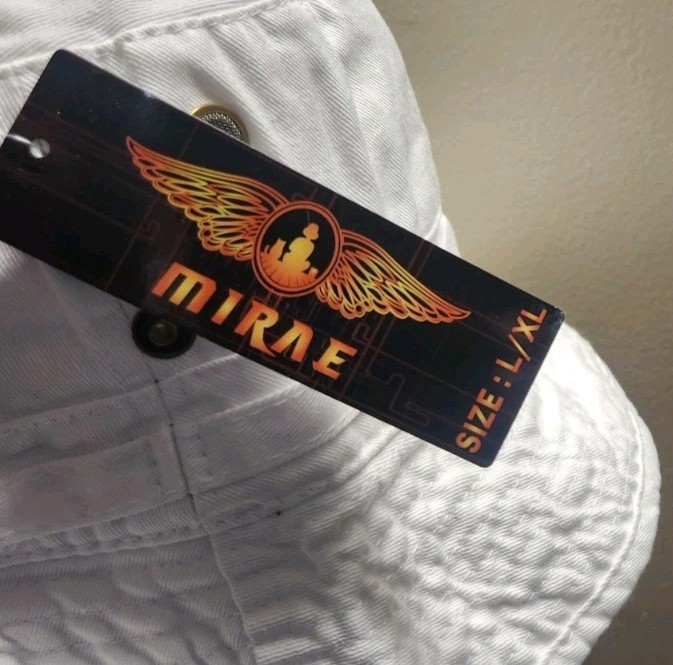 Philadelphia Eagles Throwback White Boonie Hat Side Snaps Up & Chin Strap