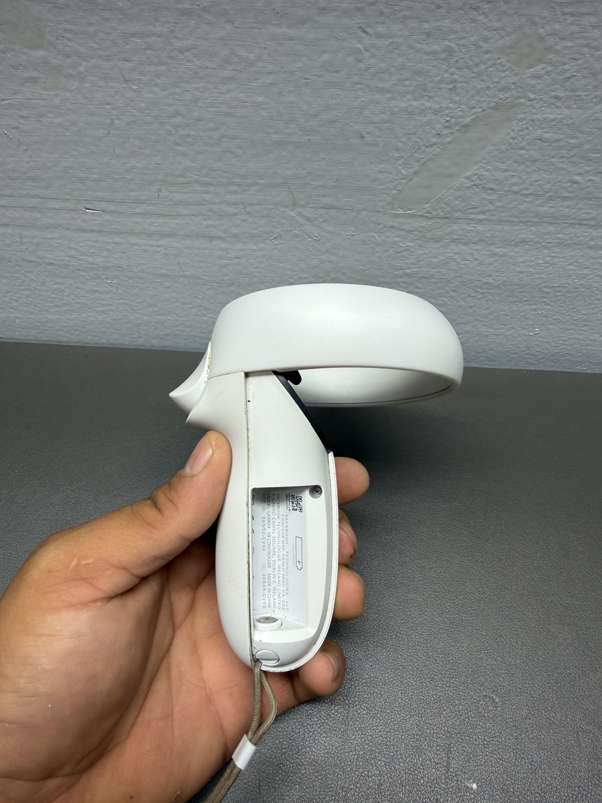 J4 Oculus Meta Quest 2 - Controller - (Left Only)