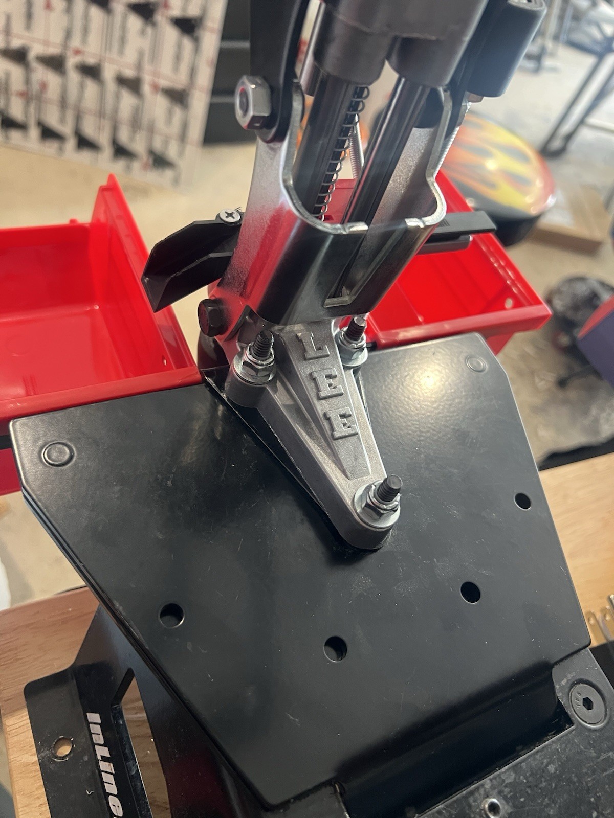 Lee App Double Arko bin hanger