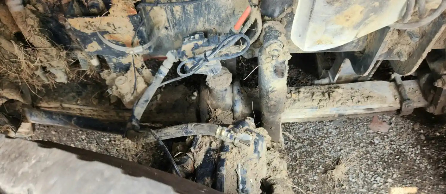 (Used) 2018 International HX620, FRONT LEAF SPRINGS Front Leaf & Springs  P-5250