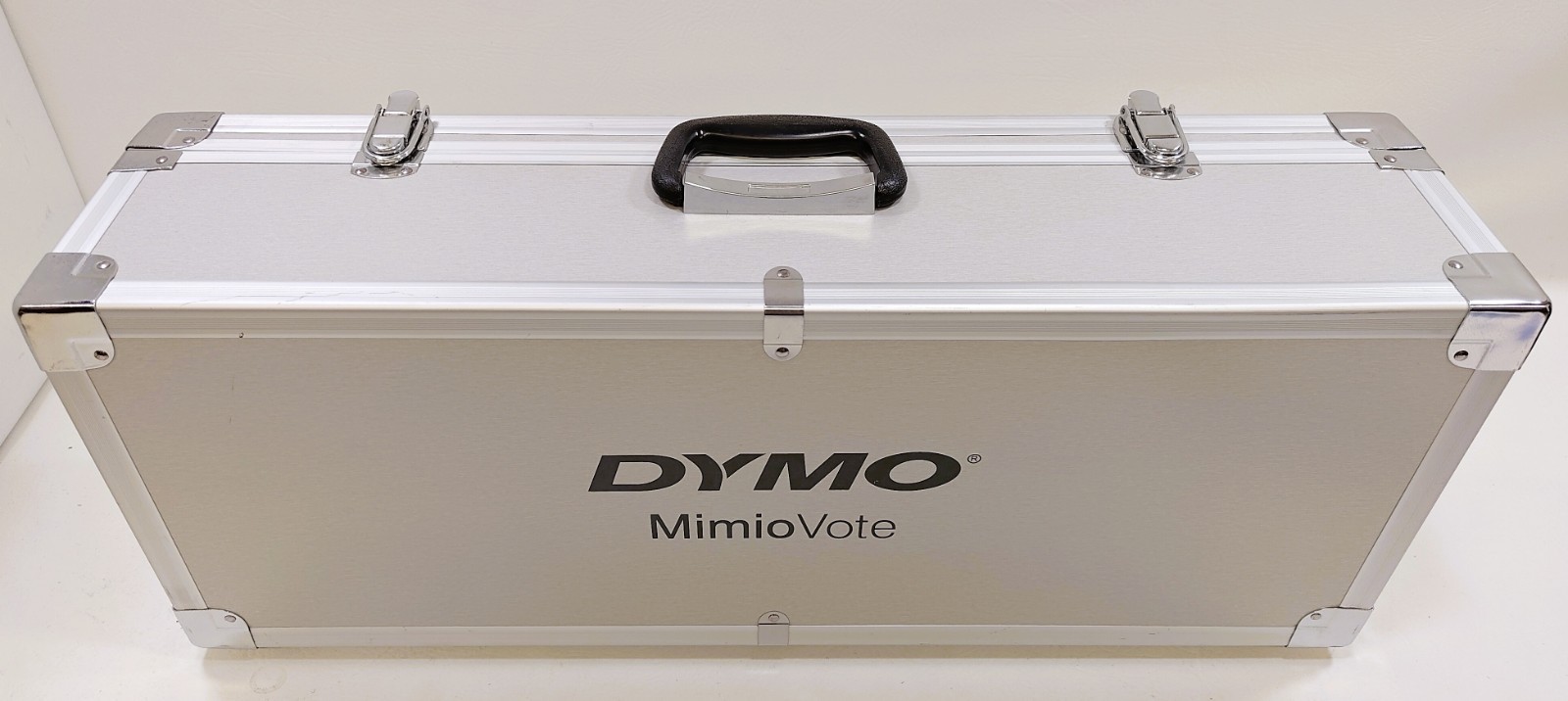 Dymo MimioVote Student Response System for 32 People w/Storage Case No A/C Cord