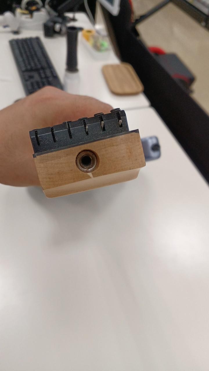 LAID BACK LEG-HL Electric Guitar