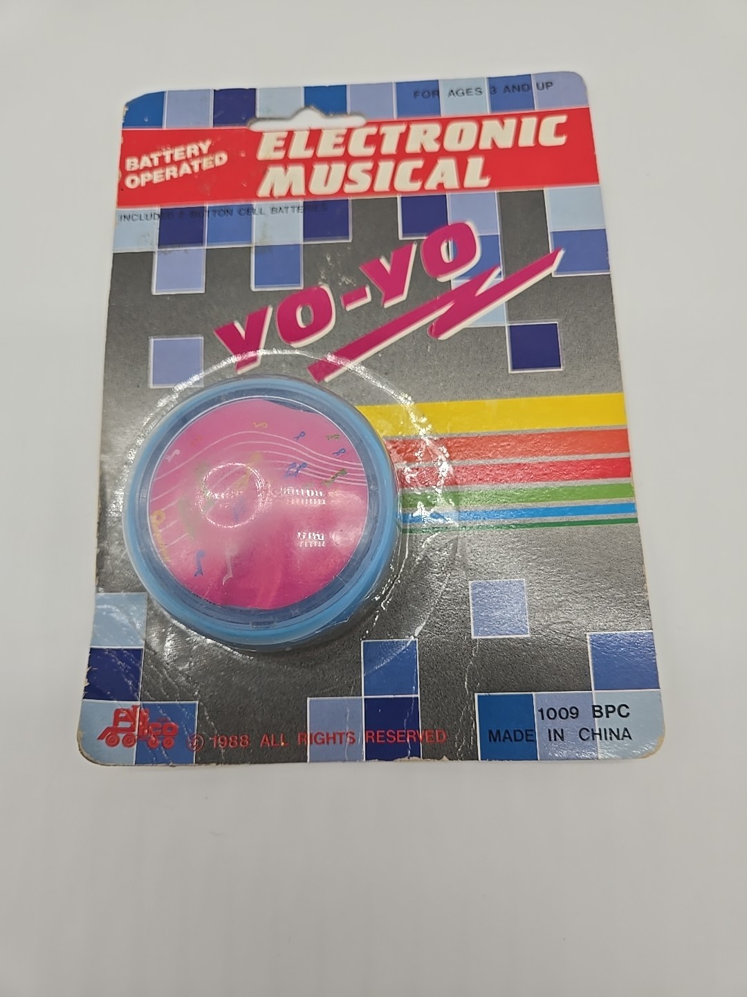 Vintage 1988 Electronic Musical Yo-Yo NOS Sealed Battery Operated Baby Blue Pink