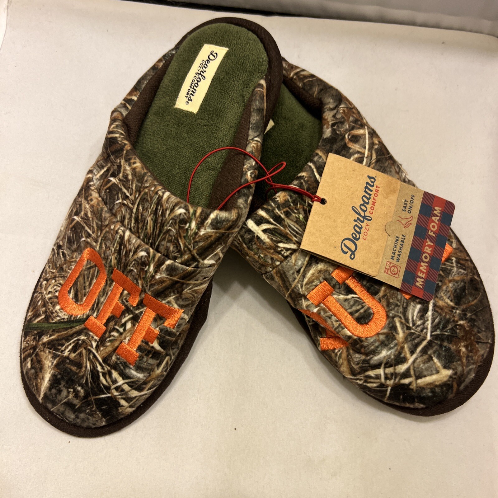 Dearfoam Camo Slippers Men Size 7/8 Memory Foam