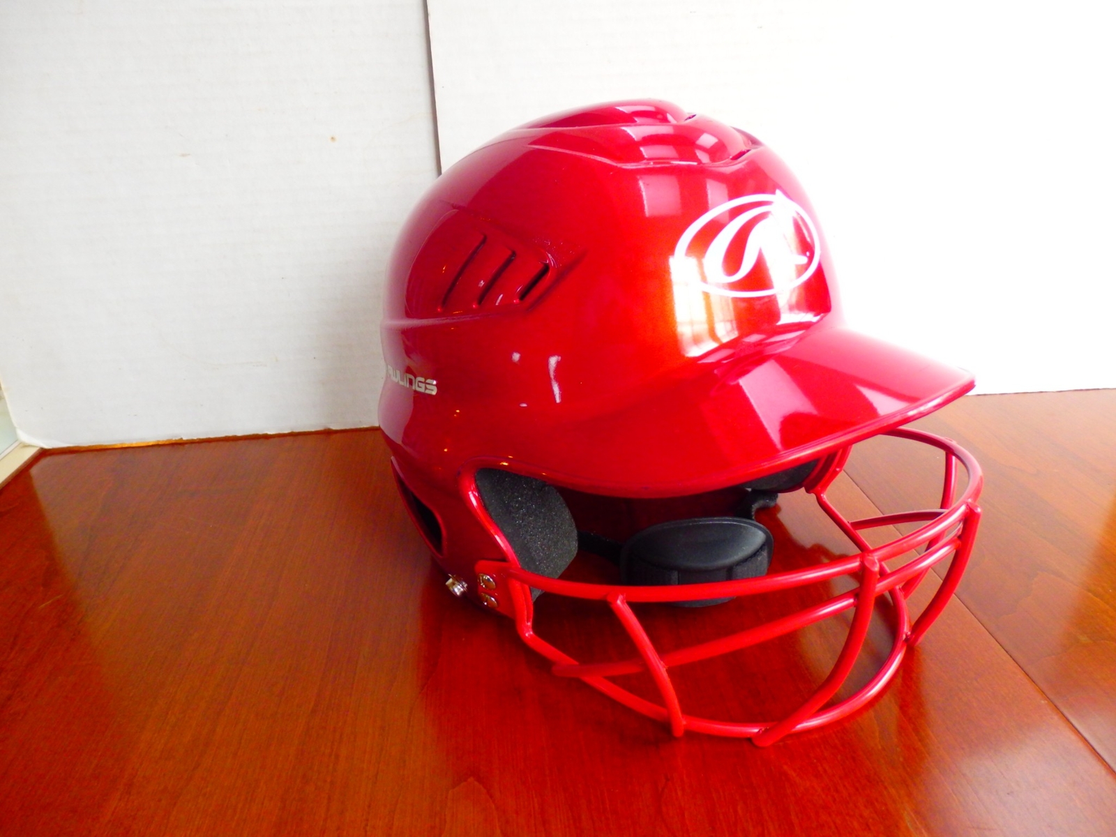 Red Rawlings Batting Helmet Size 6 1/2 - 7 1/2 Has Face Guard Baseball Softball