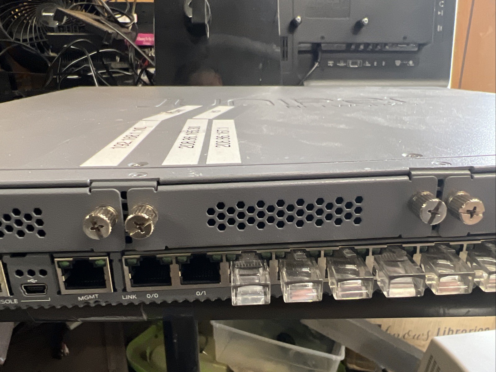 Juniper SRX345-SYS-JB Firewall 16x 1GbE 4x SFP Services Gateway