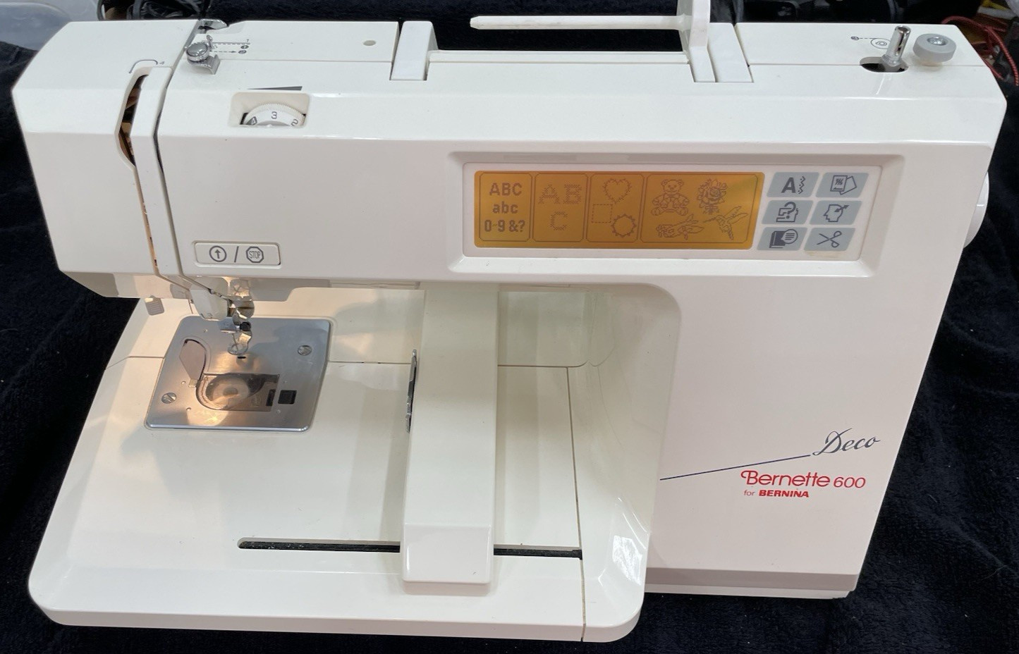 Bernette 600 Deco By Bernina Embroidery Sewing Machine - No Power Cord
