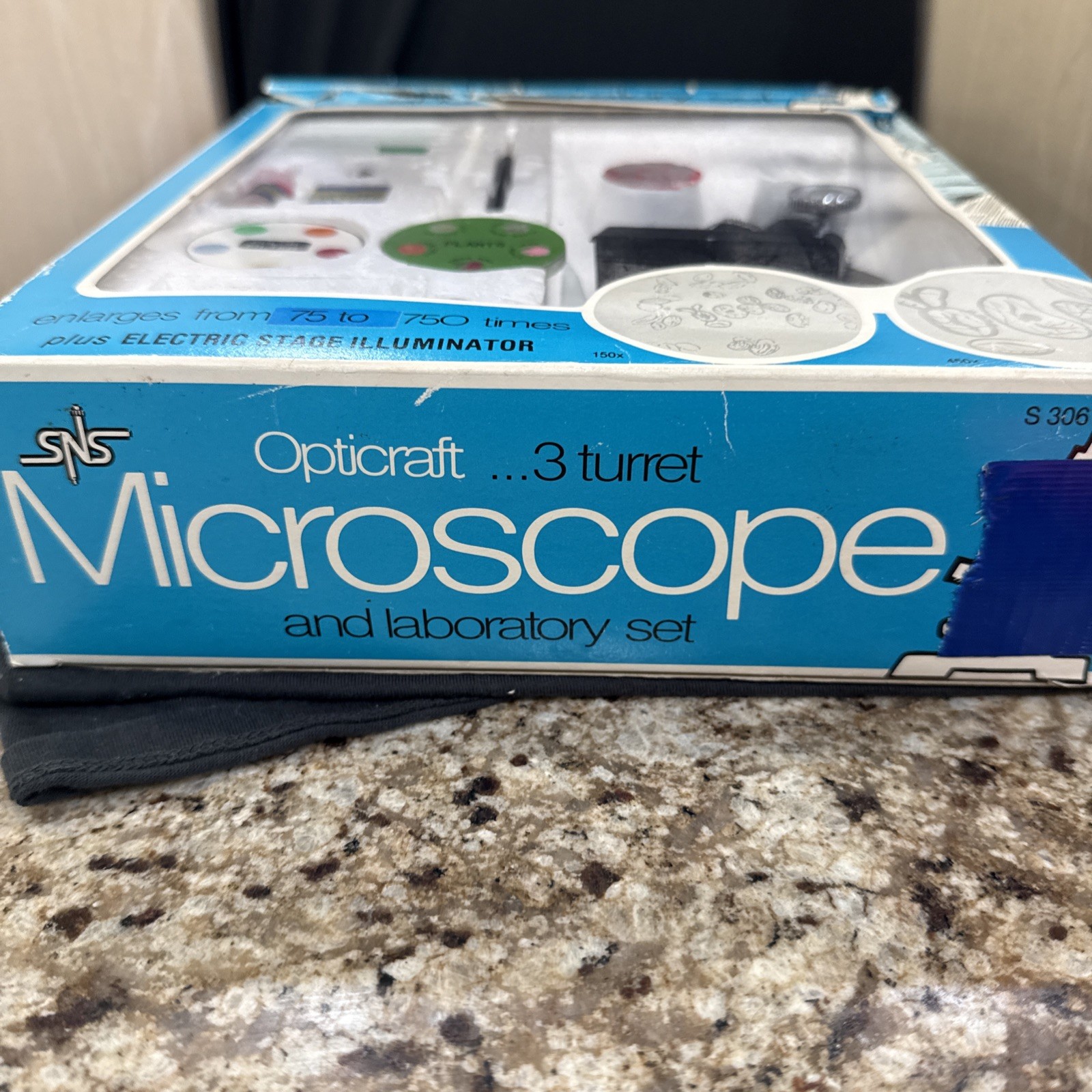 Vintage 1976 Opticraft 3 Turret Microscope And Laboratory Set