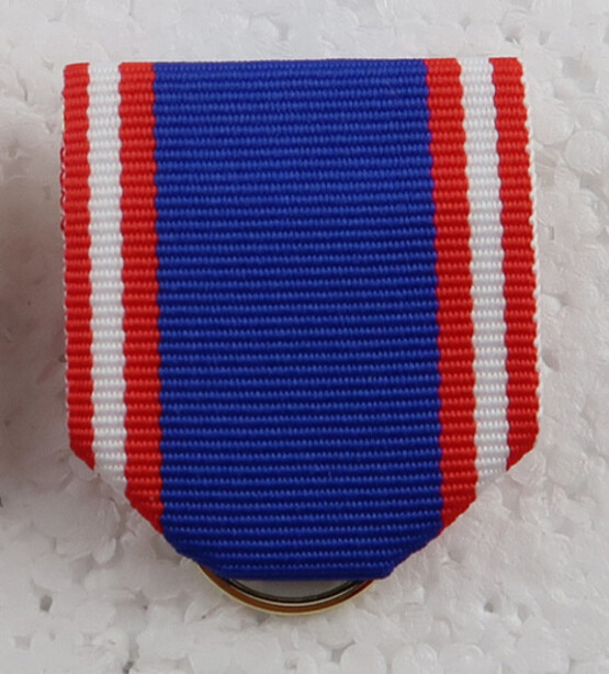 Royal Queen Victorian Britain Order Victoria Knight Badge Medal Ribbon Drape UK