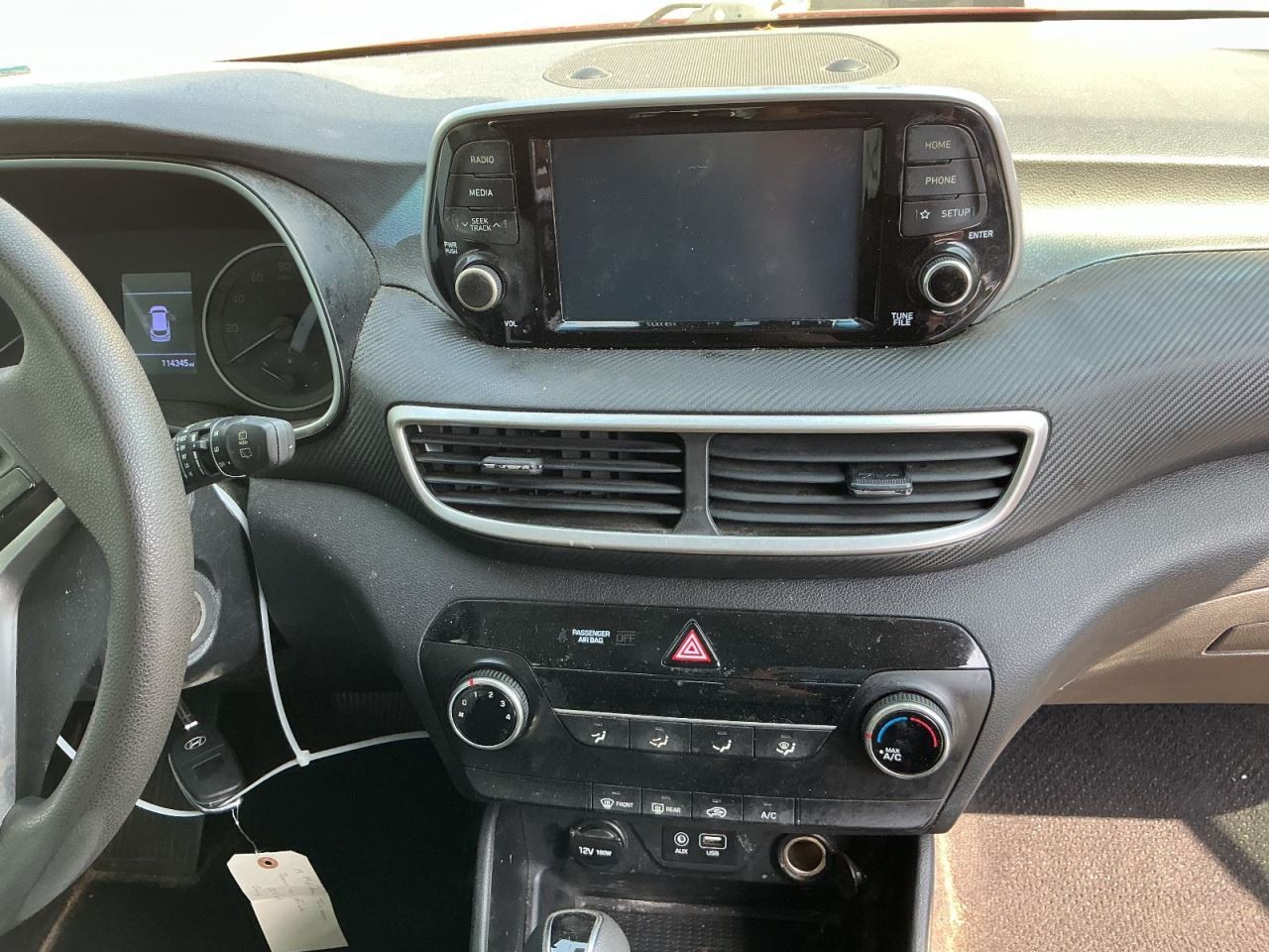 TUCSON 2019 Glove Box 4987653