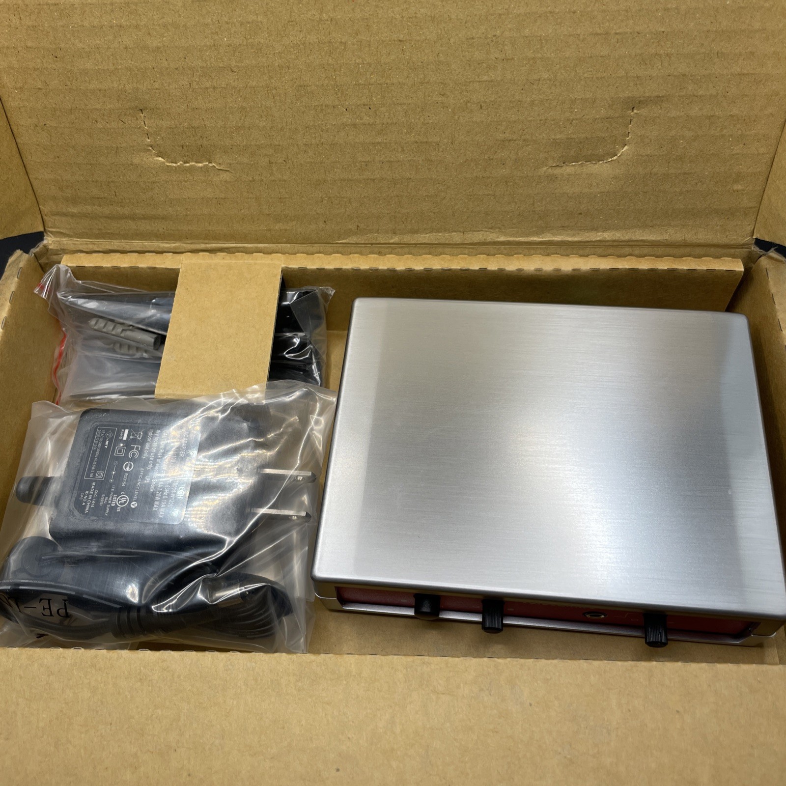 TeachLogic - VoiceLink 1 - IR-100 infrared wireless microphone system
