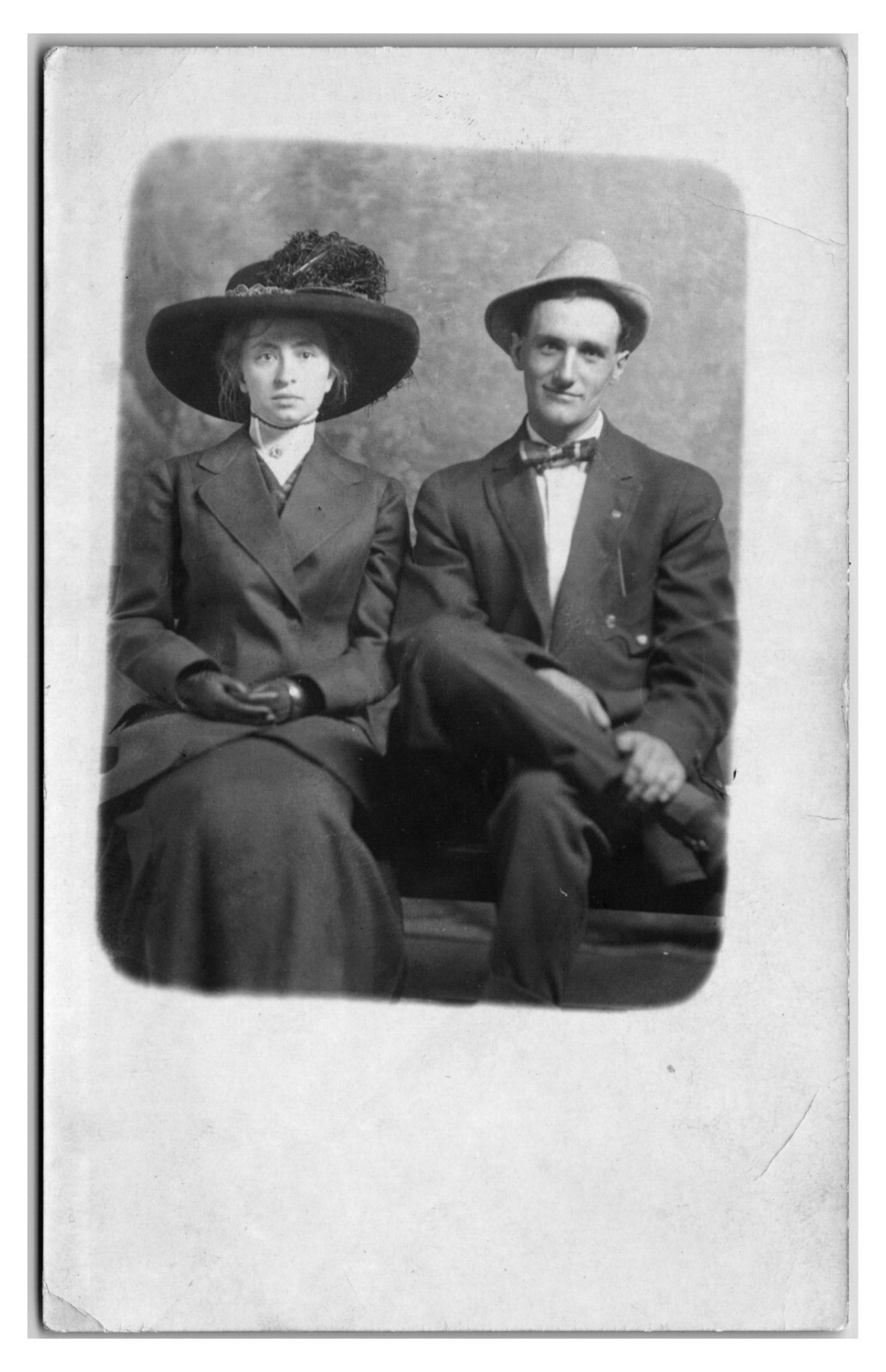 Early 1900s - Married Couple / Lady In Hat - Real Photo Postcard (UnPosted)