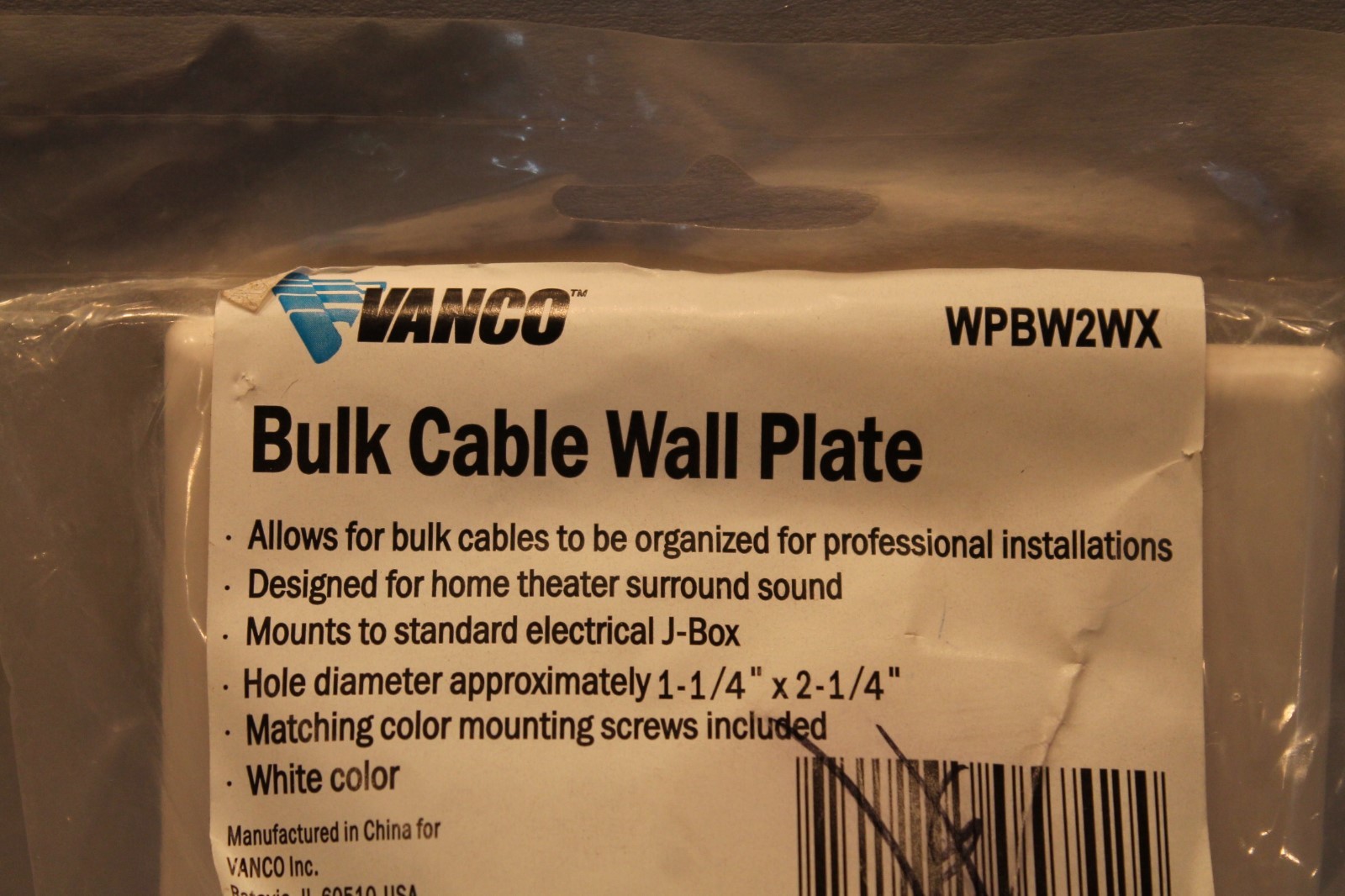 Vanco WPBW2WX Flat Panel TV Bulk Cable Wall Plate, Dual Gang, White