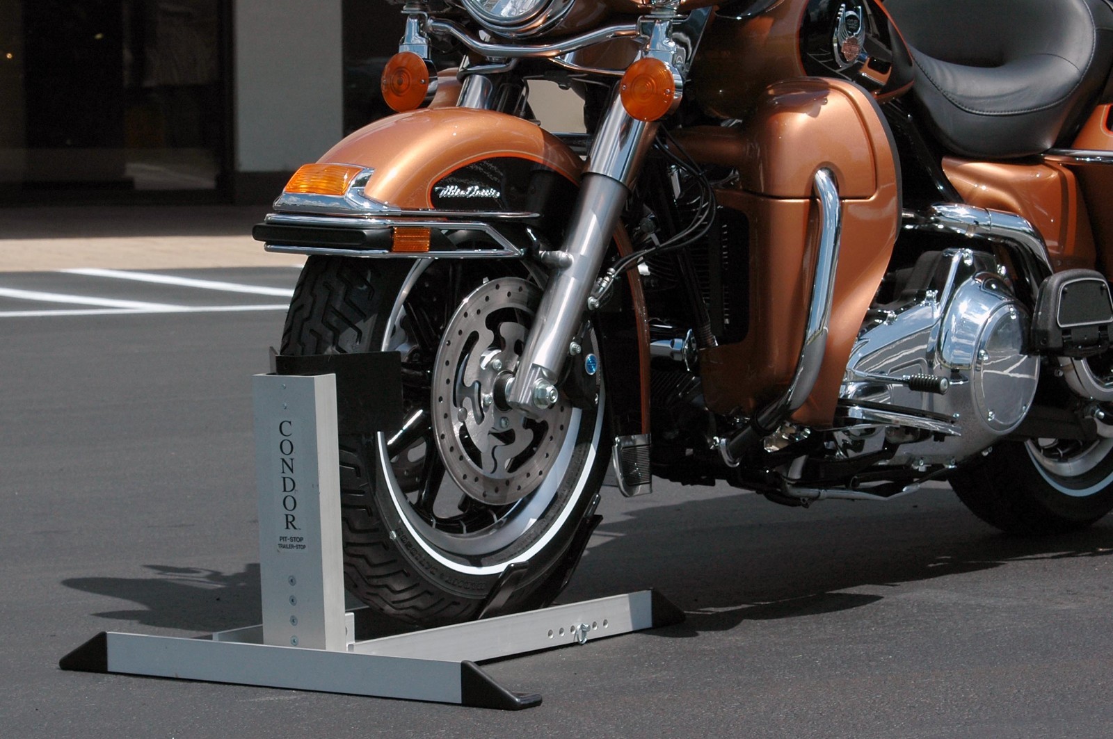 Pit-Stop Motorcycle Wheel Chock PS-1500 by Condor