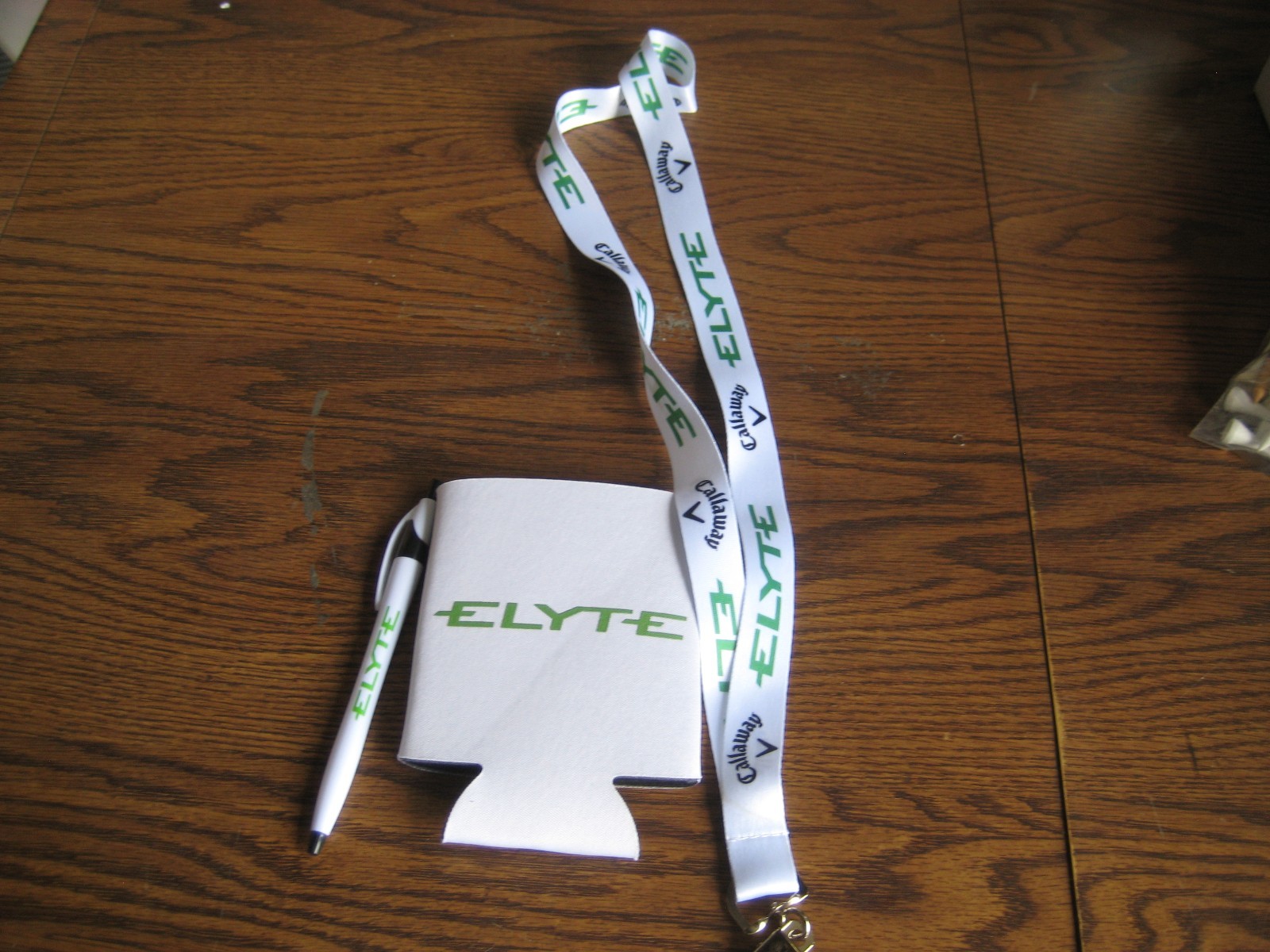 BRAND NEW Callaway Elyte Badge Holder / Pen / koozie great collector item